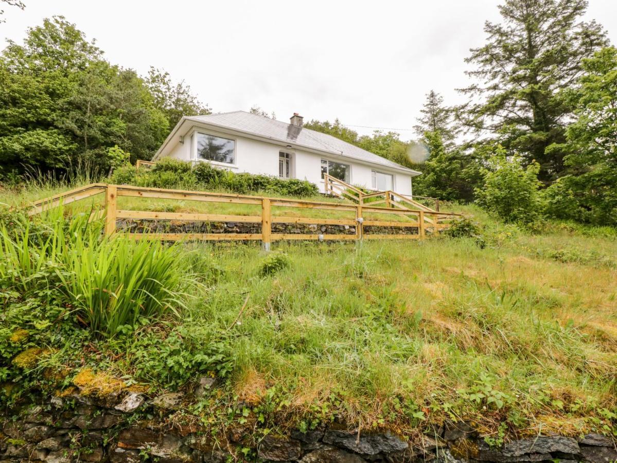 Rainbows End Villa Clifden Exterior photo